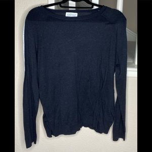Velvet by Graham and Spencer women’s sweater